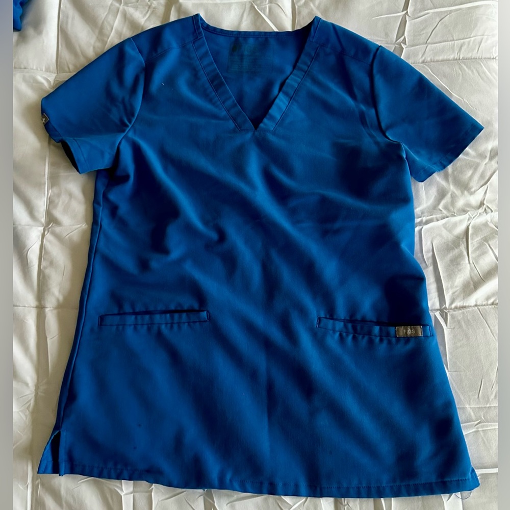 FIGS Casma Scrub Tops for Women size EXTRA SMALL